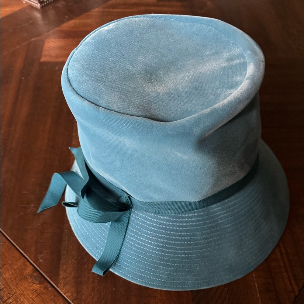 Vintage velvet hat